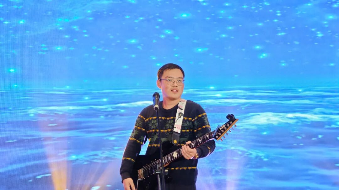 ������Խ��7176111����2025�����ܽ������